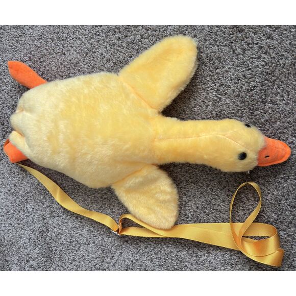 Super Soft 19" Plush Yellow Pet Duck Crossbody Purse Lays Across Chest - Picture 1 of 6
